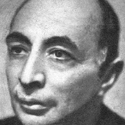 صورة المؤلف كامل محمد عويضة